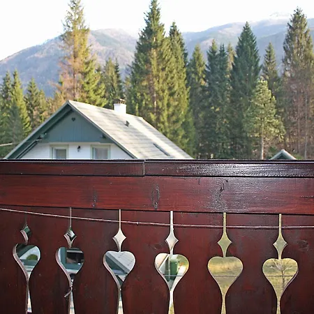 And Cerkovnik بيت ضيافة 2*