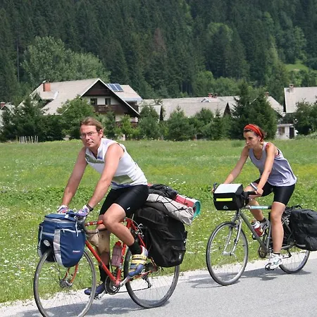 And Cerkovnik 2*