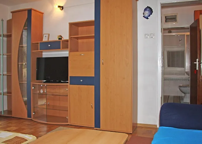 בית הארחה And Cerkovnik בוהין