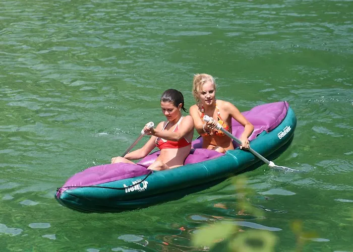 Πανσιόν And Cerkovnik