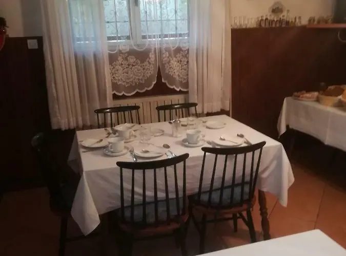 בית הארחה And Cerkovnik 2*